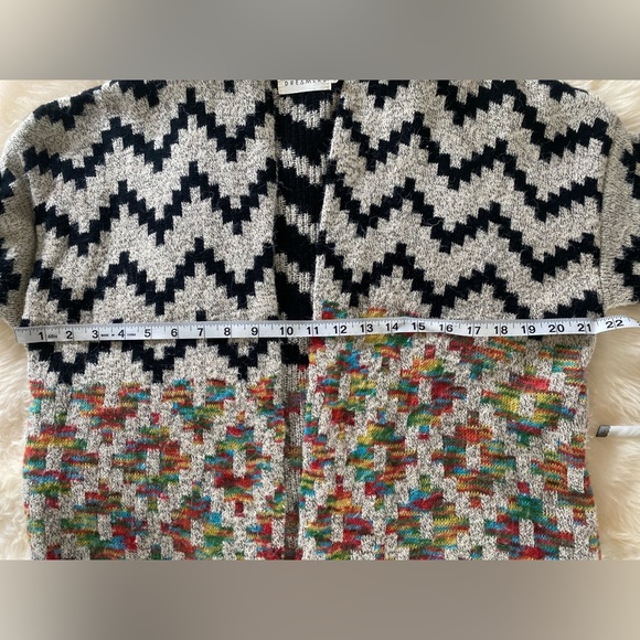 Dreamers Aztec Cardigan Sweater 😍 - Picture 5 of 9
